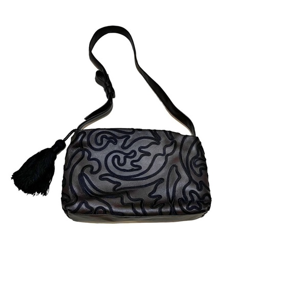Sharif Brown Leather w/ Black Embroidery Detail Shoulder Bag - Picture 11 of 11